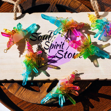 Aura cluster pendant